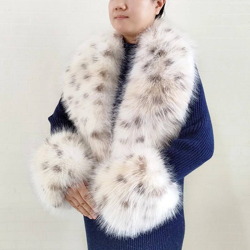 Winter Clothing Color - Большой женский шарф из искусственного лисьего