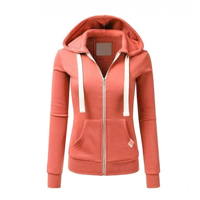 Осенне-зимняя новинка: женская – обзор и цена Winter Clothing Label